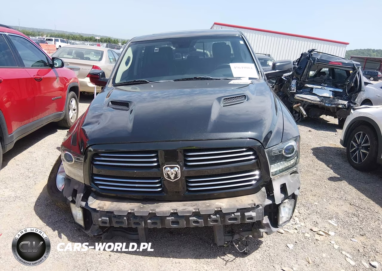 2016 Ram 1500 Sport VIN:1C6RR7MT8GS115624 - 12