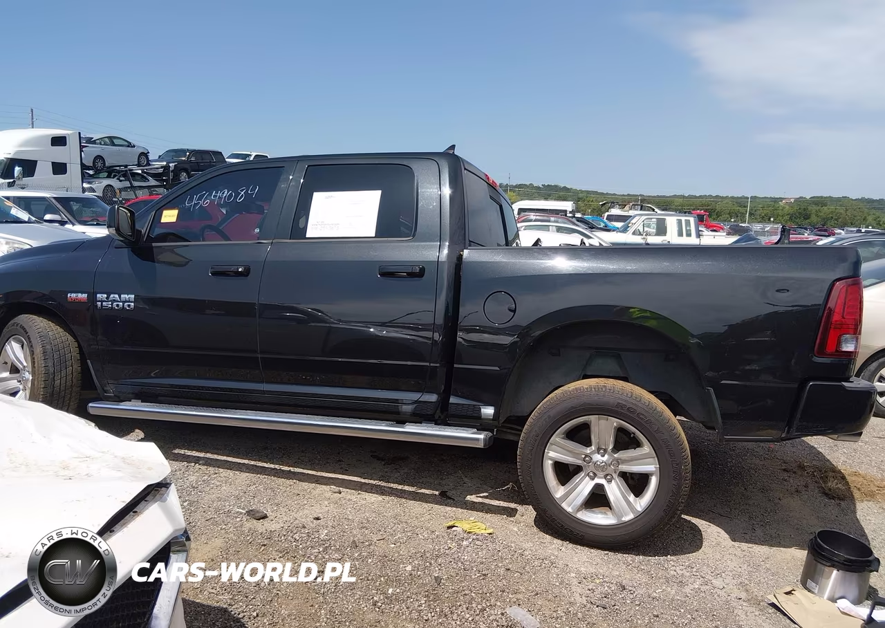 2016 Ram 1500 Sport VIN:1C6RR7MT8GS115624 - 14