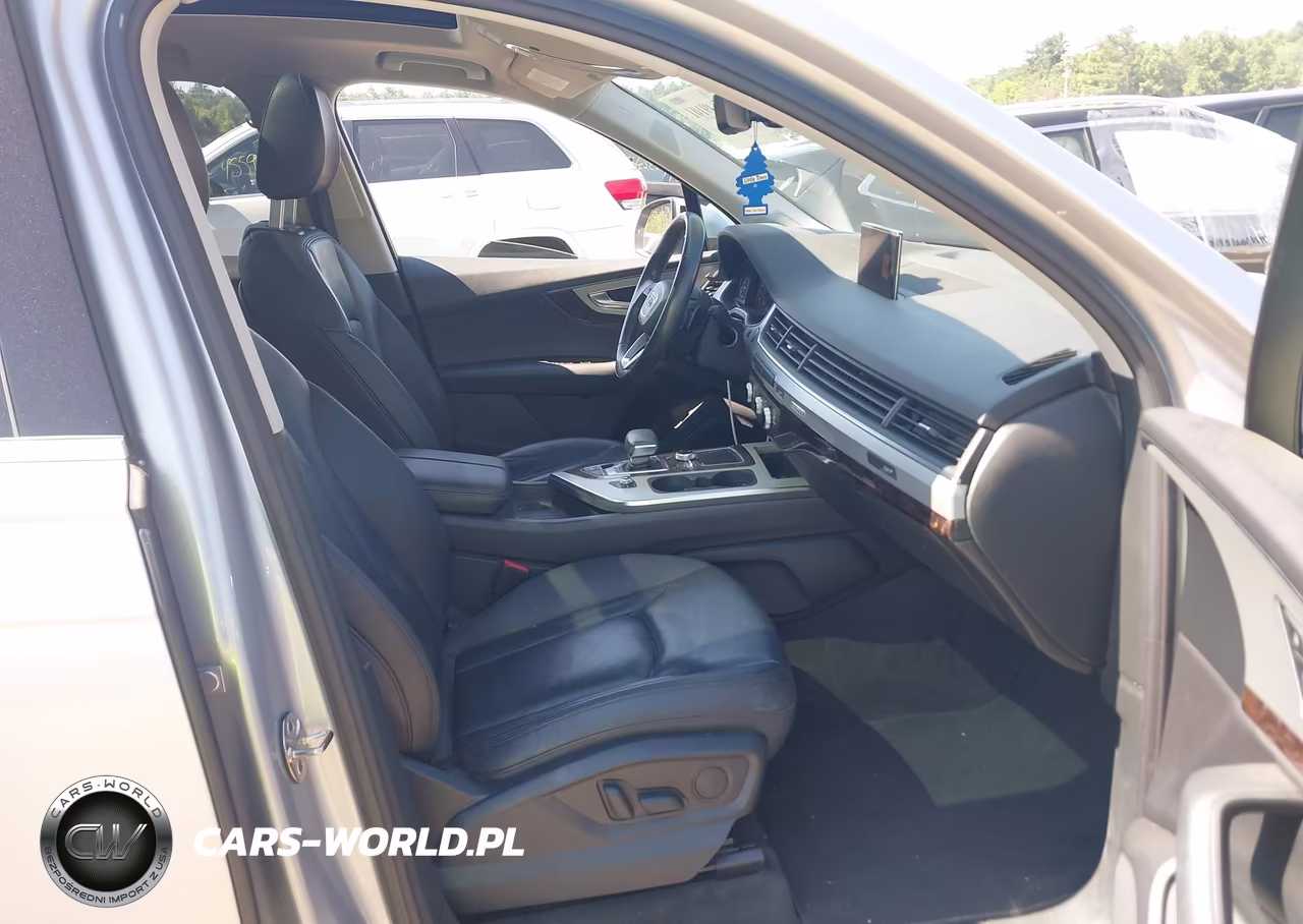 2019 Audi Q7 45 Premium-45 Se Premium VIN:WA1LHAF77KD018565 - 5
