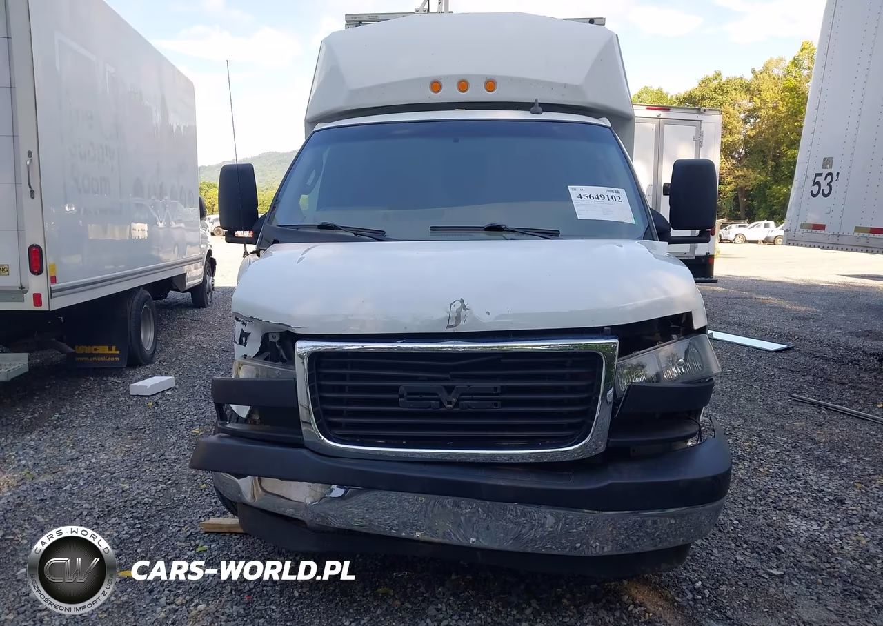 2019 GMC Savana Cutaway Work Van VIN:1GD07RFG0K1284579 - 13
