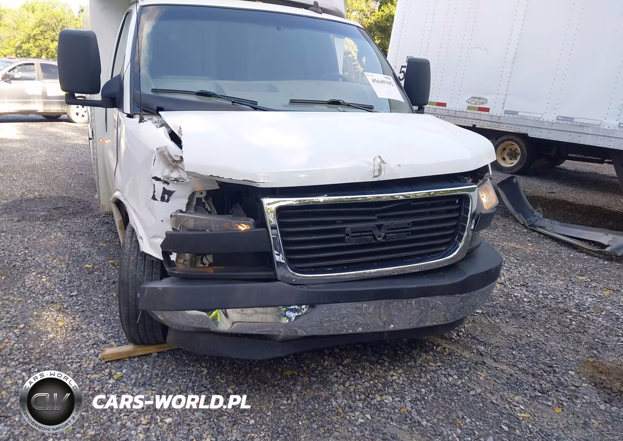 2019 GMC Savana Cutaway Work Van VIN:1GD07RFG0K1284579 - 17