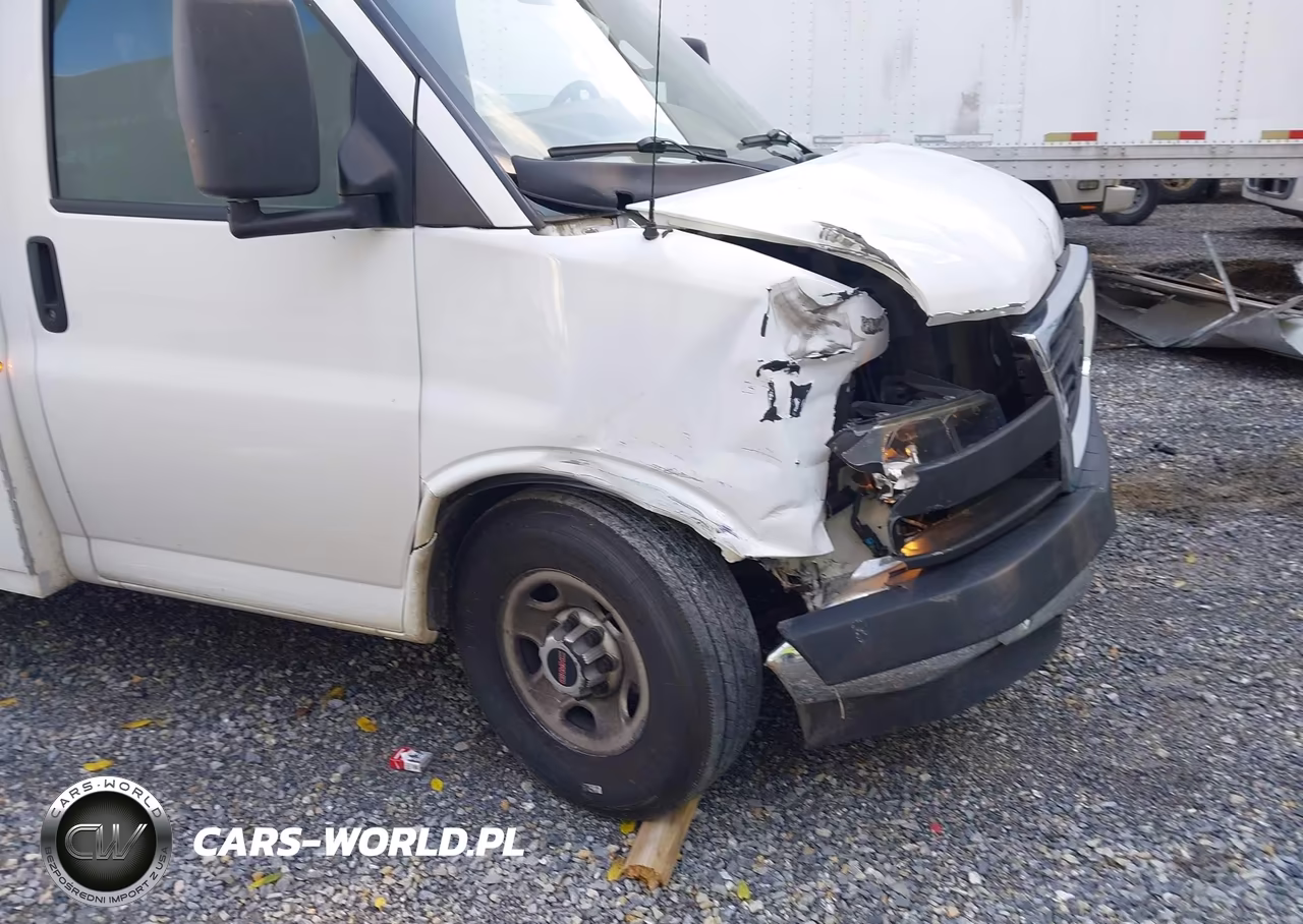 2019 GMC Savana Cutaway Work Van VIN:1GD07RFG0K1284579 - 19