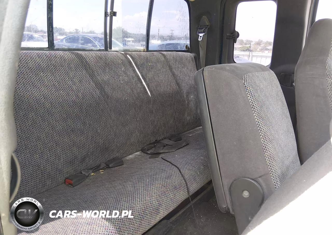 2000 Dodge Ram 1500 St VIN:1B7HC13Y0YJ133638 - 8