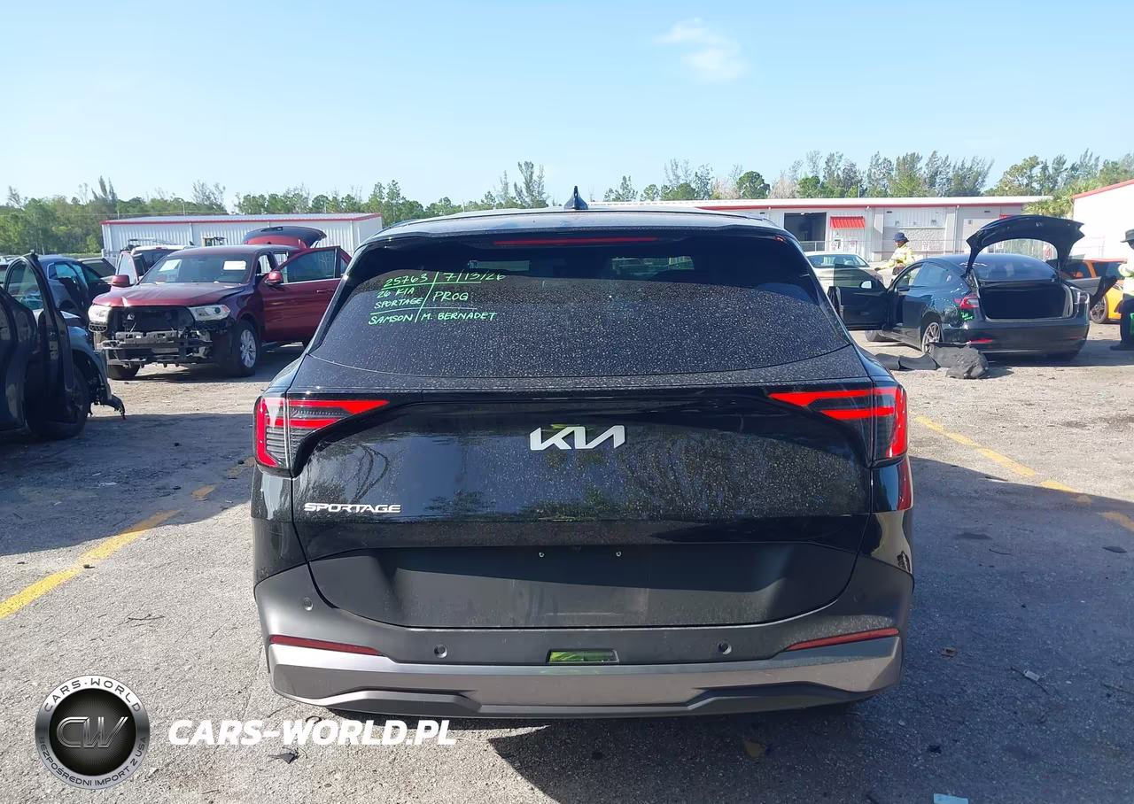 2026 Kia Sportage Ex VIN:5XYK33DFXTG418550 - 17