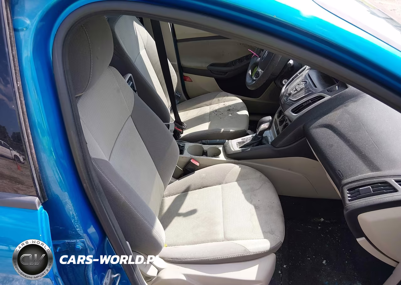 2014 Ford Focus Se VIN:1FADP3F20EL218670 - 5