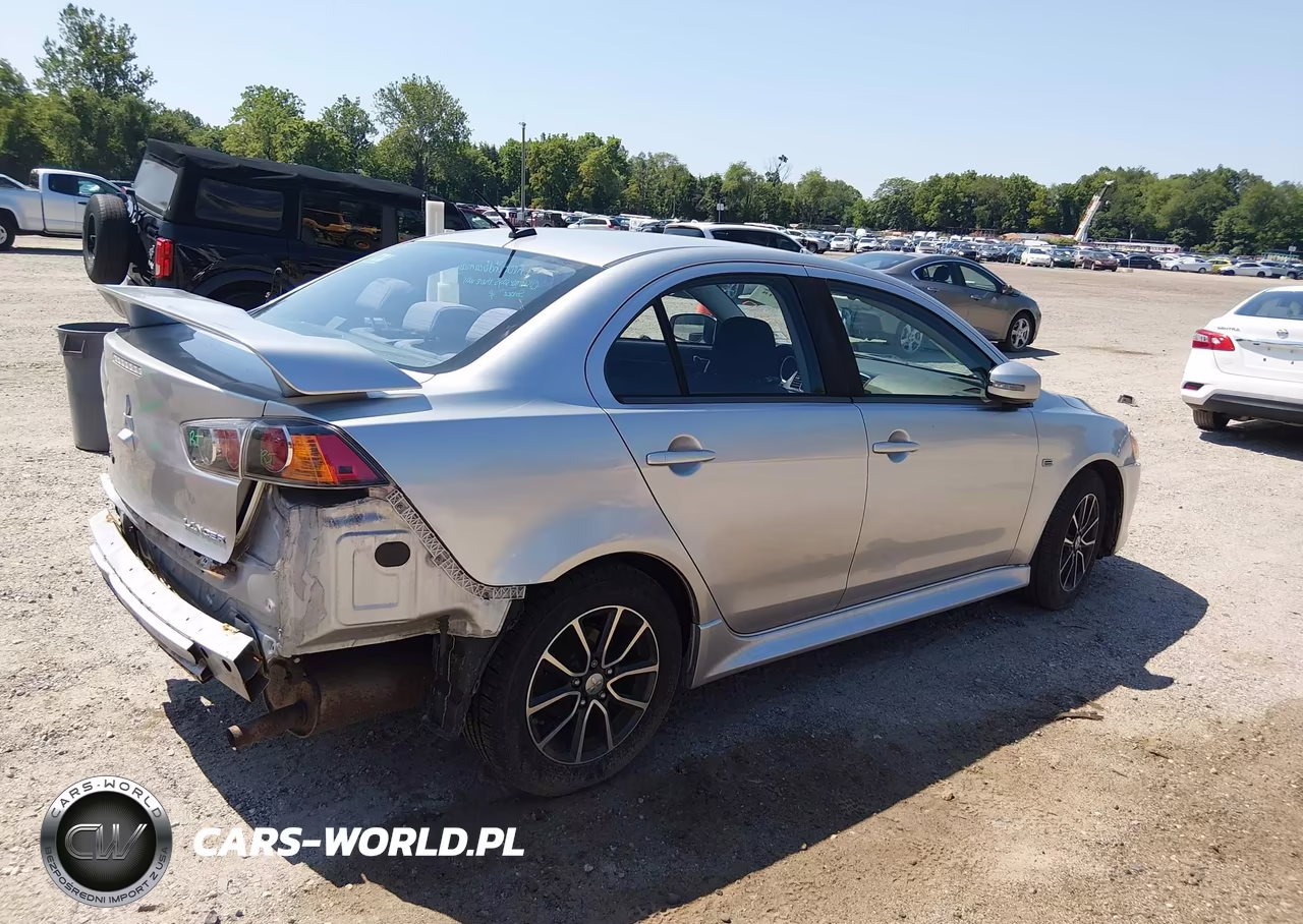 2017 Mitsubishi Lancer Es VIN:JA32U2FU3HU003934 - 4