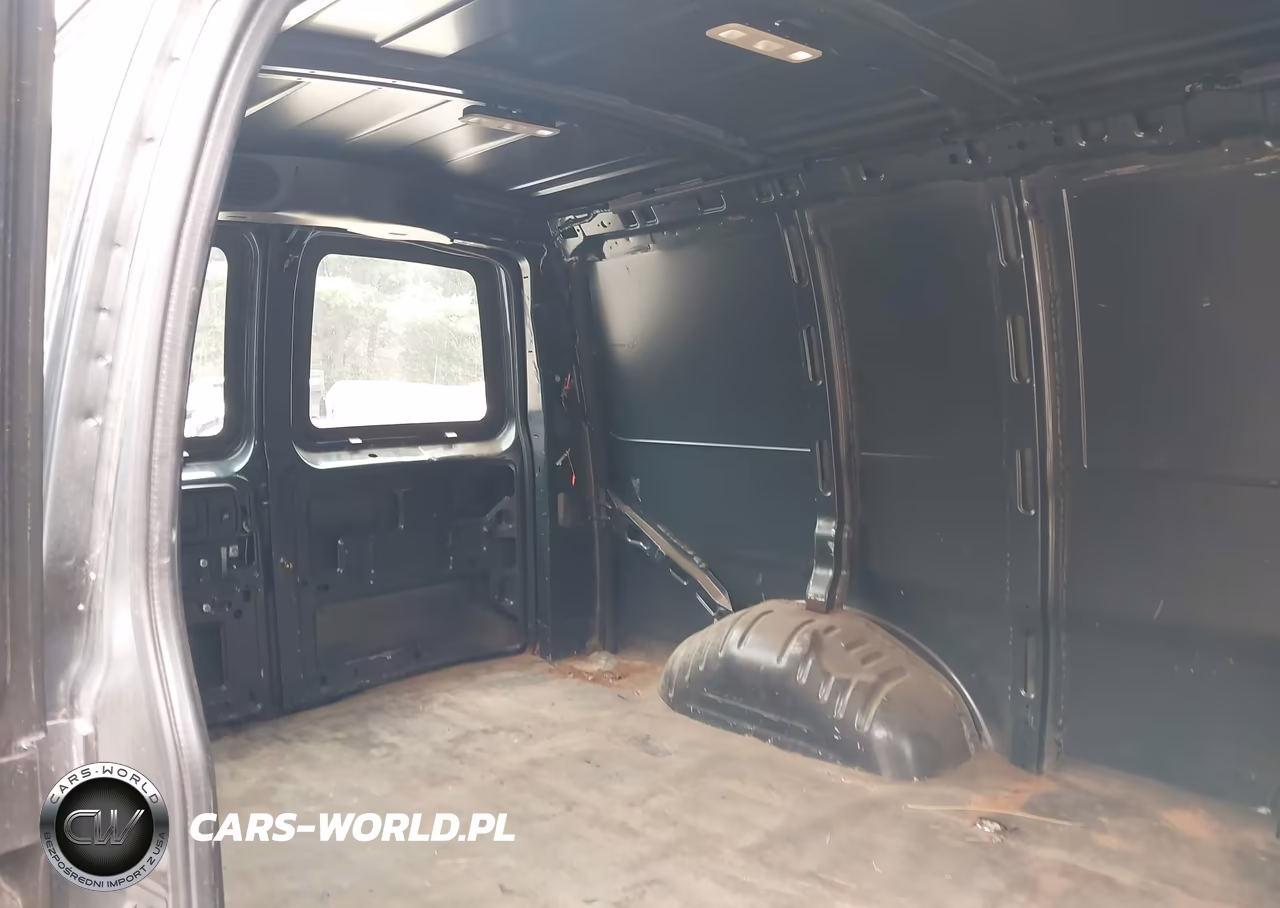 2017 Chevrolet Express 2500 Work Van VIN:1GCWGAFG0H1247623 - 8