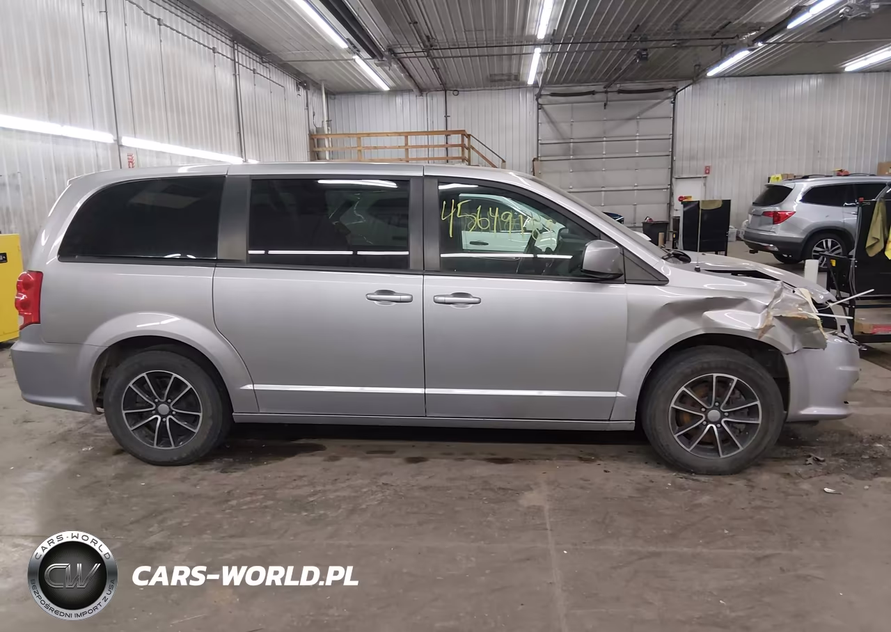 2018 Dodge Grand Caravan Se Plus VIN:2C4RDGBG8JR170242 - 14
