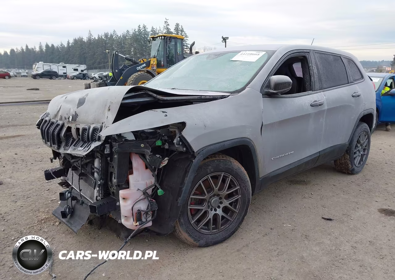 2015 Jeep Cherokee Sport VIN:1C4PJLAB2FW637068 - 2