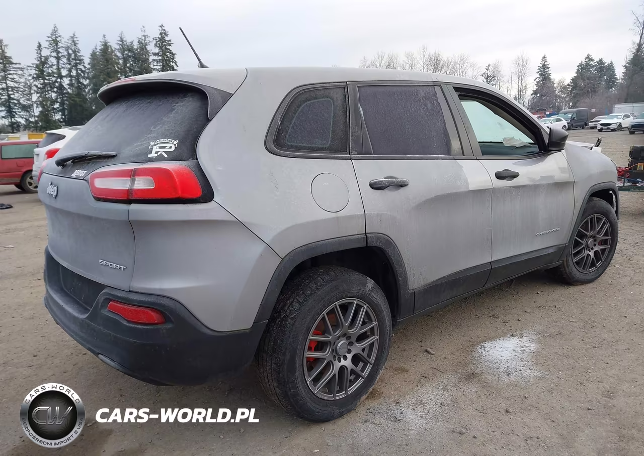 2015 Jeep Cherokee Sport VIN:1C4PJLAB2FW637068 - 4