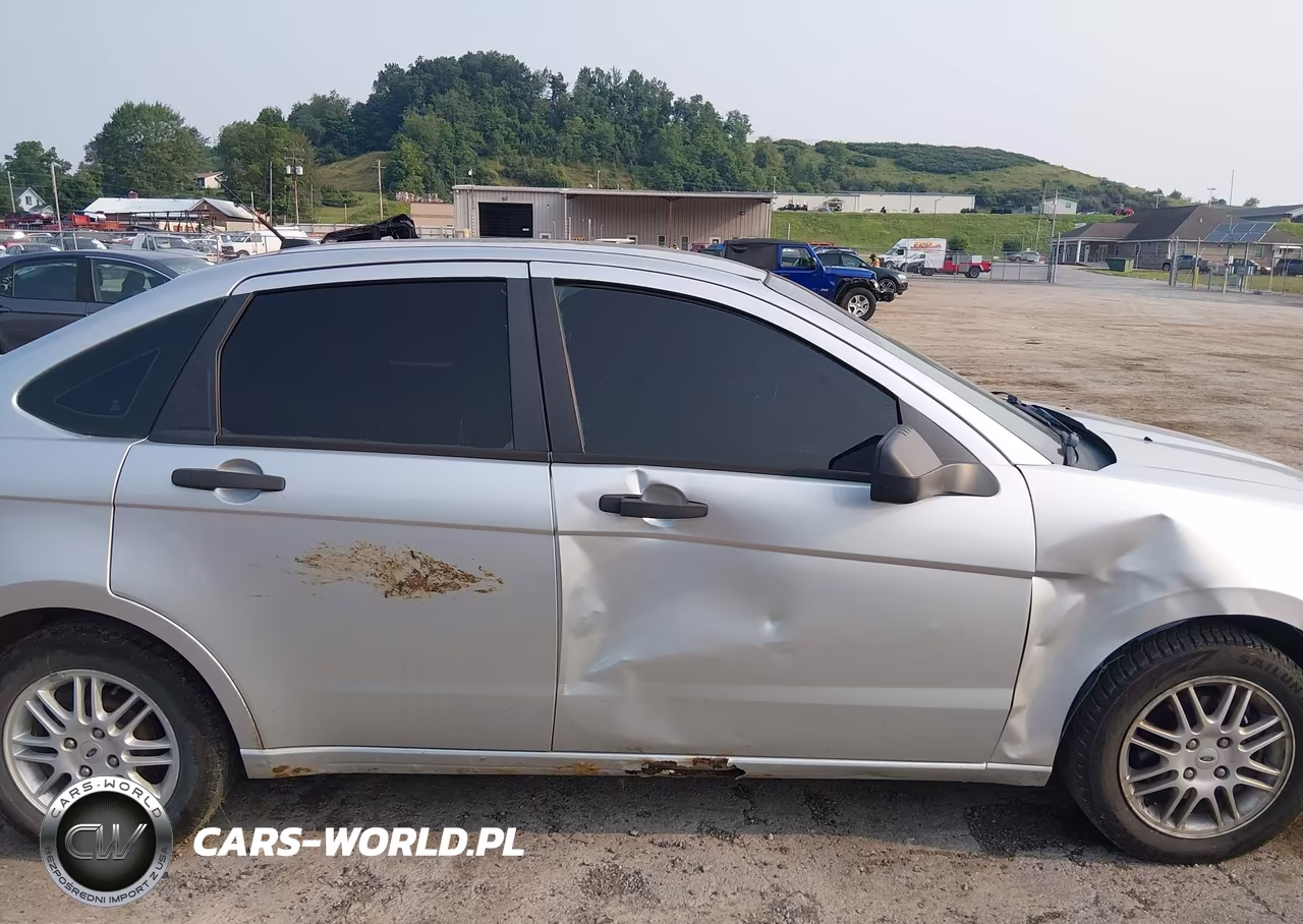 2010 Ford Focus Se VIN:1FAHP3FN3AW278365 - 13