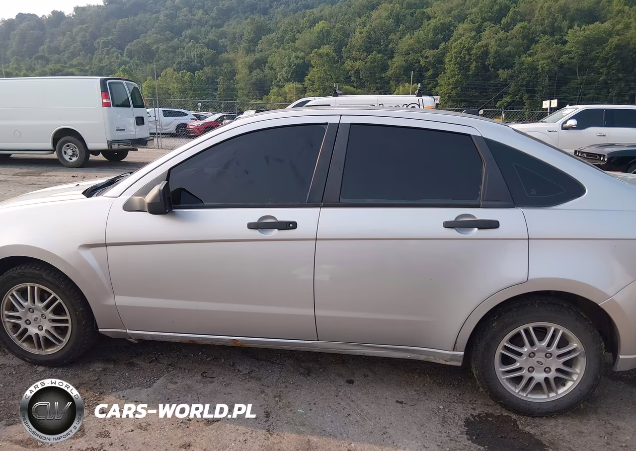 2010 Ford Focus Se VIN:1FAHP3FN3AW278365 - 14