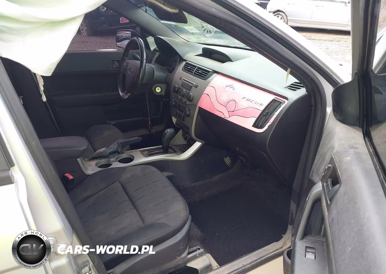 2010 Ford Focus Se VIN:1FAHP3FN3AW278365 - 5
