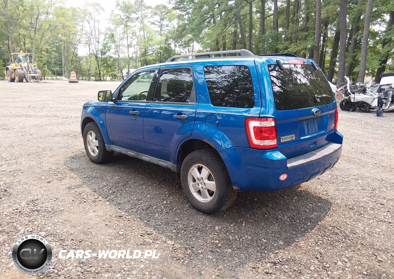 2011 Ford Escape Xlt VIN:1FMCU9DG6BKA48330 - 3