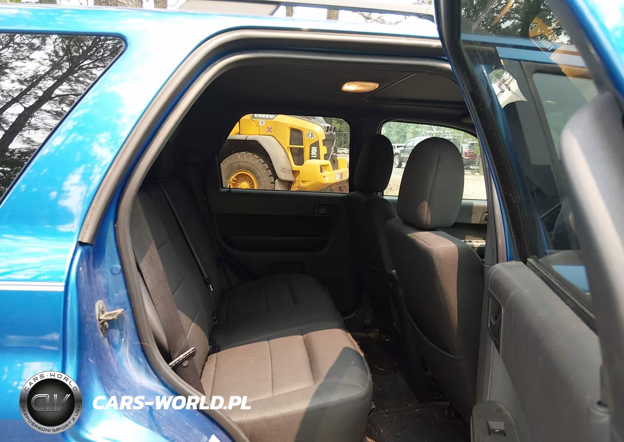 2011 Ford Escape Xlt VIN:1FMCU9DG6BKA48330 - 8