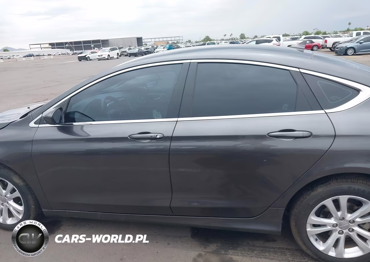 2015 Chrysler 200 Limited VIN:1C3CCCABXFN748440 - 14