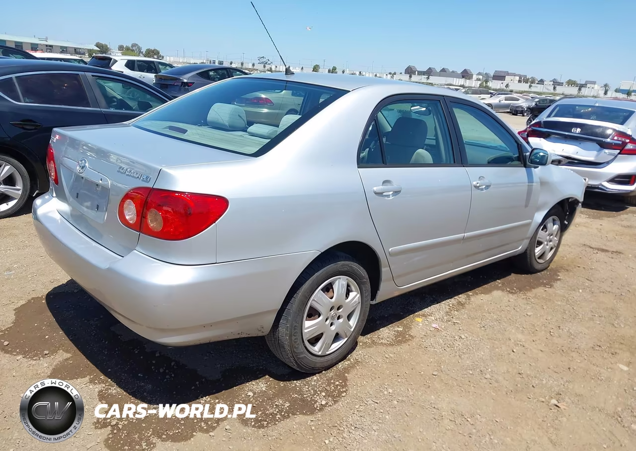2005 Toyota Corolla Le VIN:1NXBR32E95Z451951 - 4