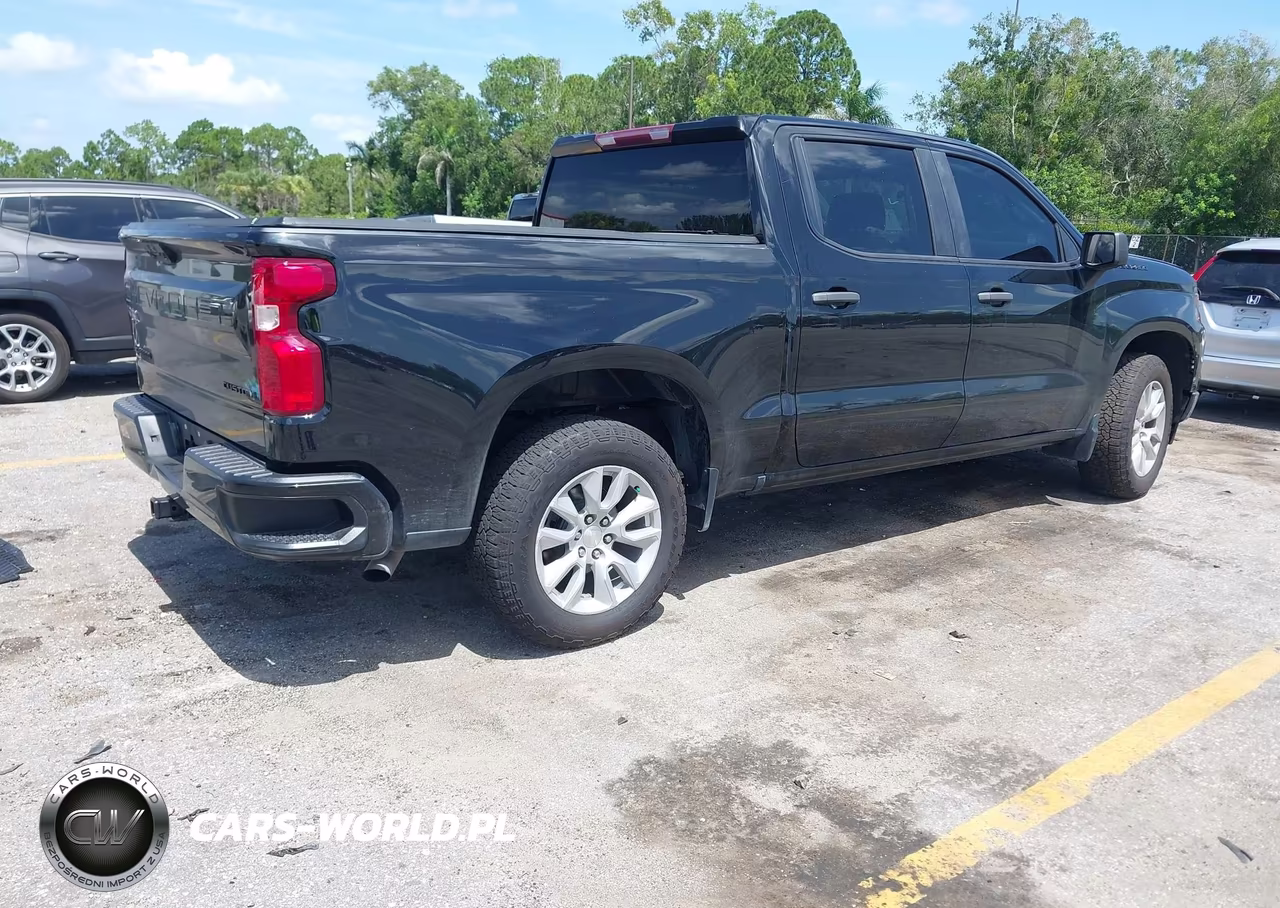 2022 Chevrolet Silverado 1500 2Wd Short Bed Custom VIN:1GCPABEK8NZ585480 - 4