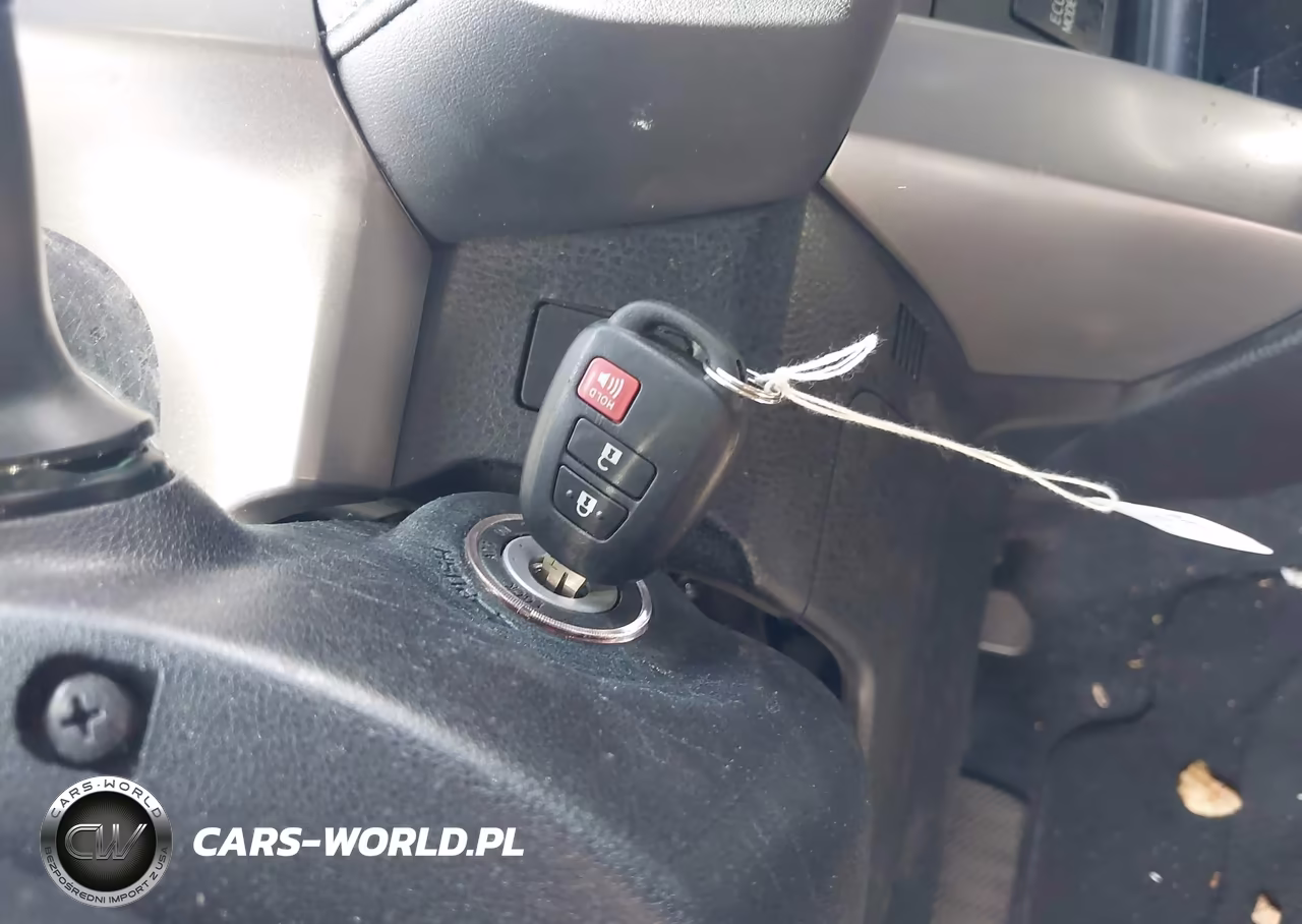 2018 Toyota Rav4 Xle VIN:2T3RFREVXJW809842 - 11