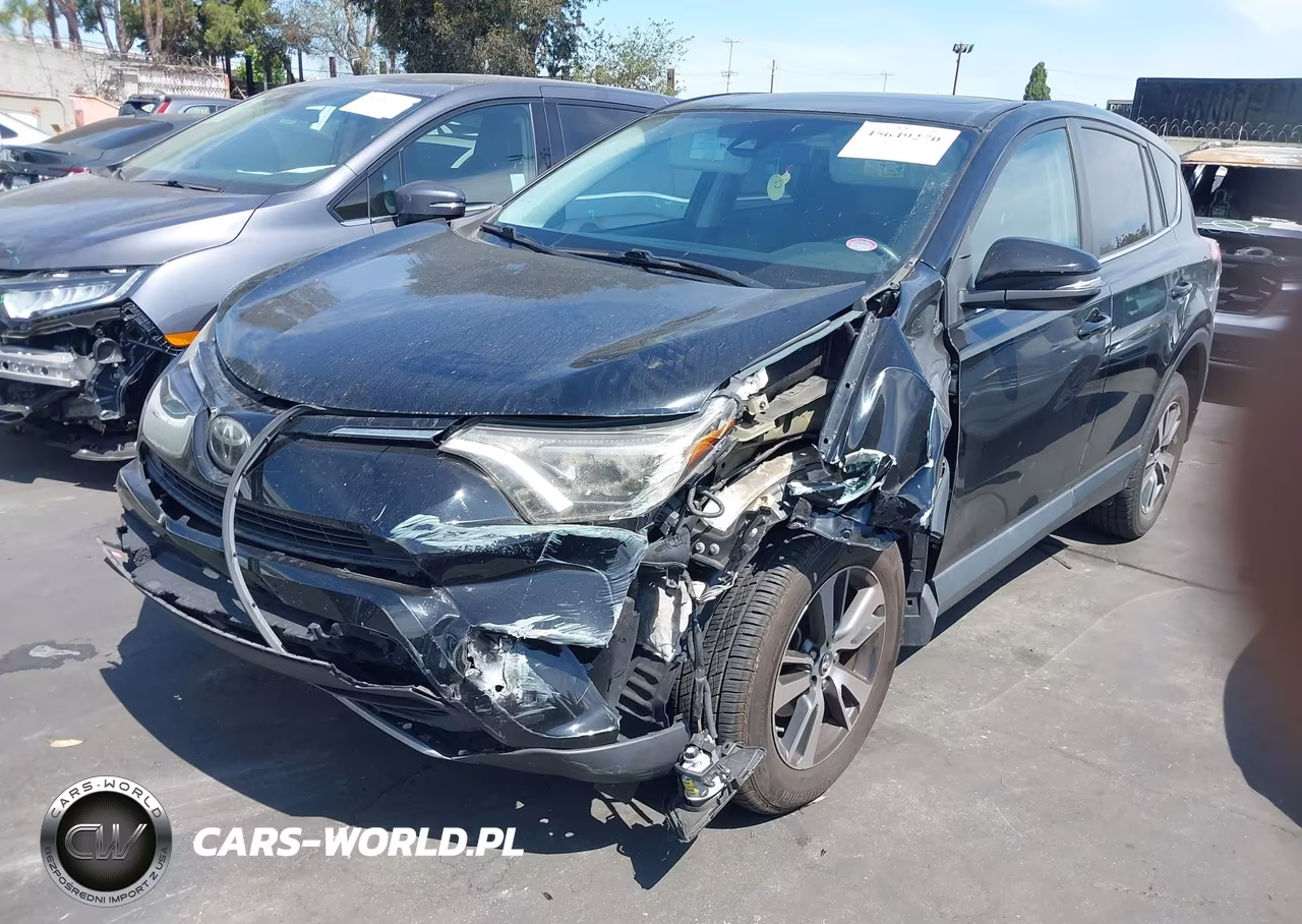 2018 Toyota Rav4 Xle VIN:2T3RFREVXJW809842 - 2