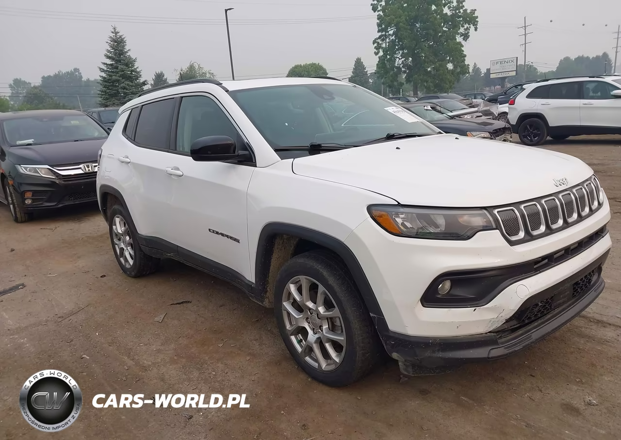 2022 Jeep Compass Latitude Lux 4X4 – zdjęcie 1 z 16