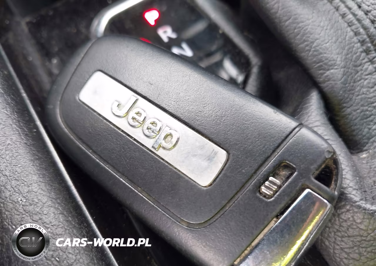 2022 Jeep Compass Latitude Lux 4X4 VIN:3C4NJDFB2NT128138 - 11