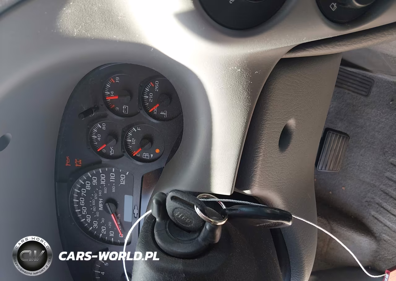 2005 Chevrolet Trailblazer Ls VIN:1GNDT13S452342100 - 11
