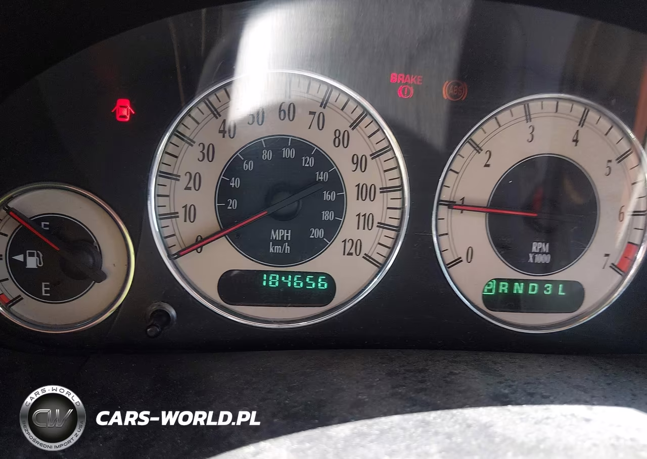 2001 Chrysler Town & Country Lxi VIN:2C8GP54L41R125813 - 7