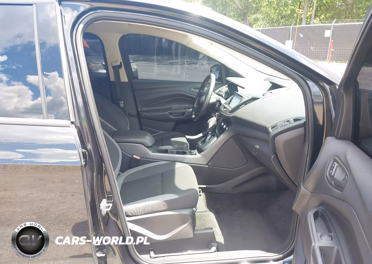 2013 Ford Escape S VIN:1FMCU0F75DUD94823 - 5