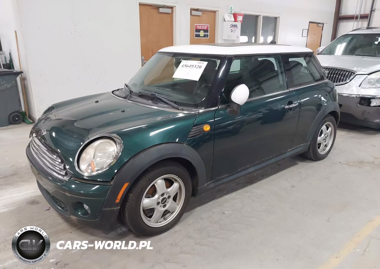 2010 Mini Cooper VIN:WMWMF3C52ATZ66551 - 2