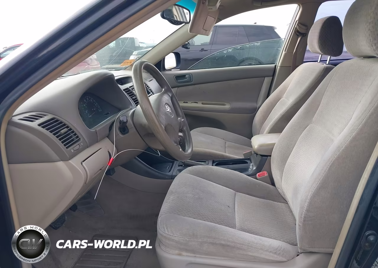 2004 Toyota Camry Le VIN:4T1BE32K74U342470 - 5