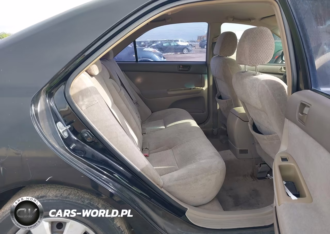 2004 Toyota Camry Le VIN:4T1BE32K74U342470 - 8