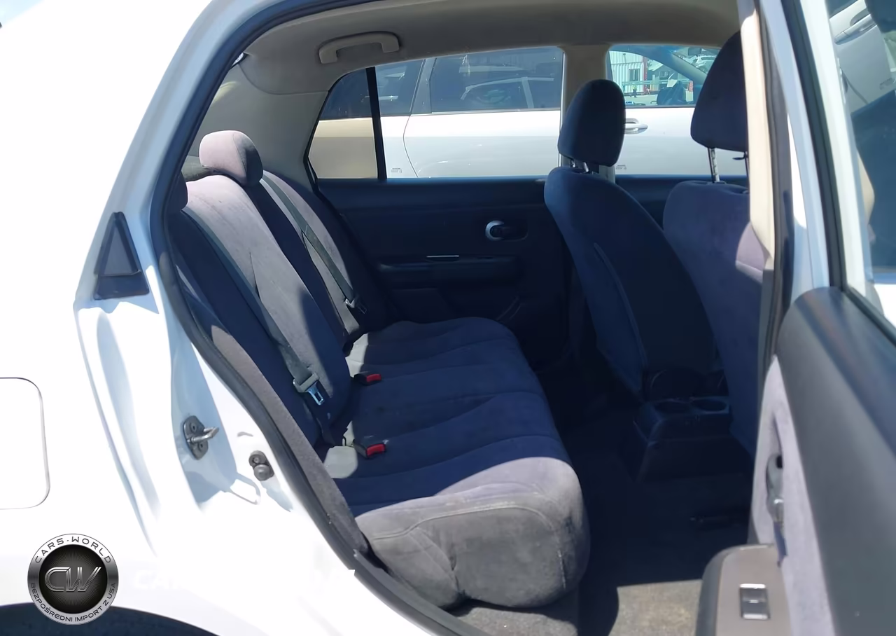 2008 Nissan Versa 1.8 S VIN:3N1BC11E08L388459 - 8