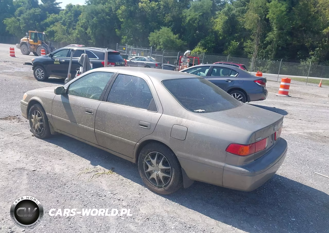 2001 Toyota Camry Ce VIN:4T1BG22K81U050536 - 3