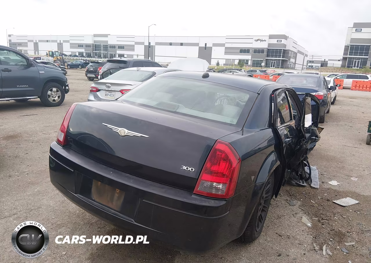 2006 Chrysler 300 VIN:2C3KA43R26H170683 - 4