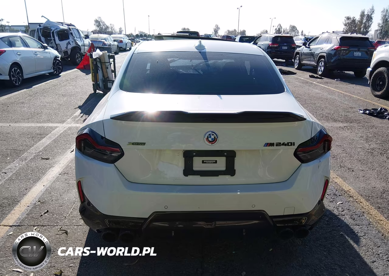 2022 BMW M240 I xDrive VIN:3MW53CM05N8C72420 - 16