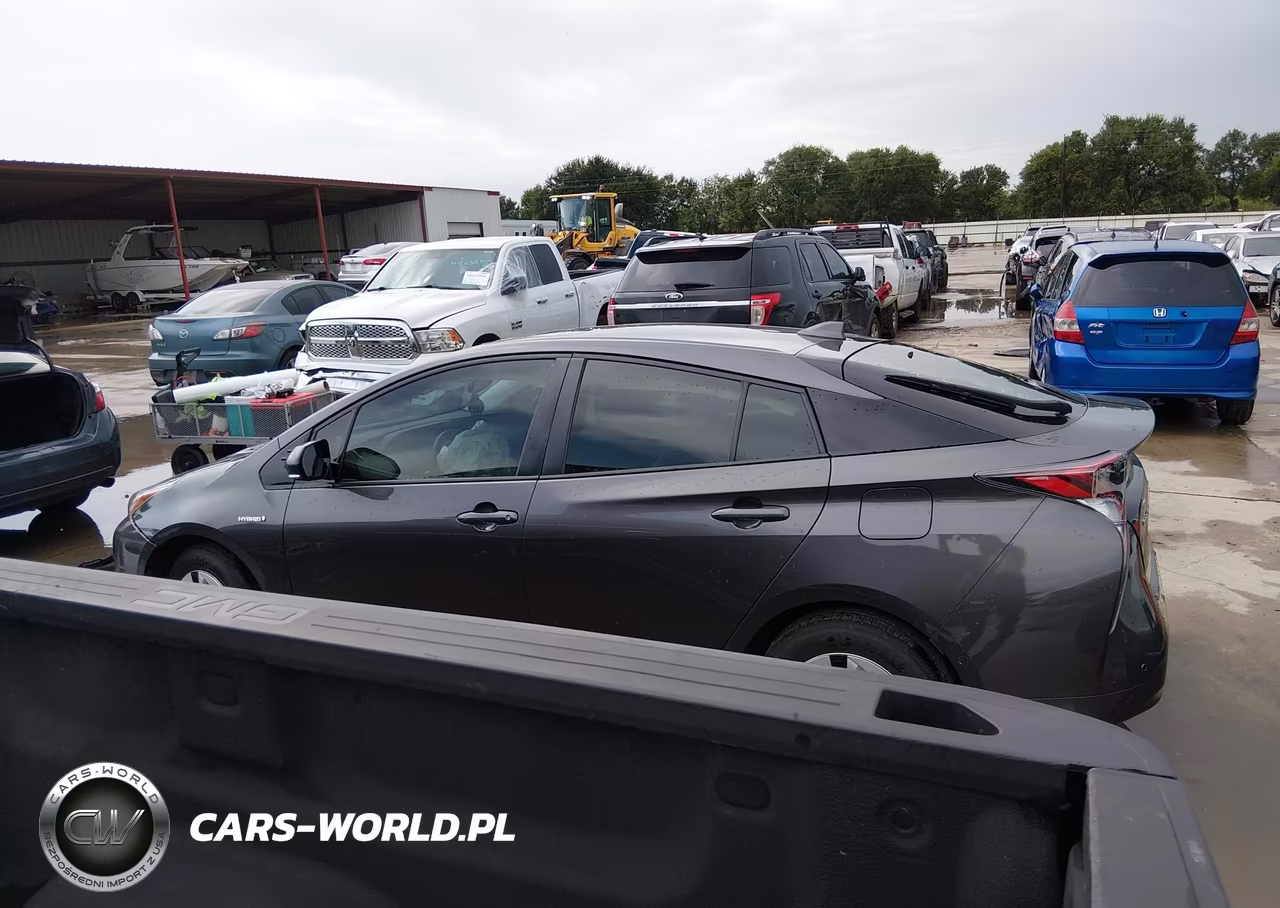 2017 Toyota Prius Four VIN:JTDKARFU2H3538245 - 14