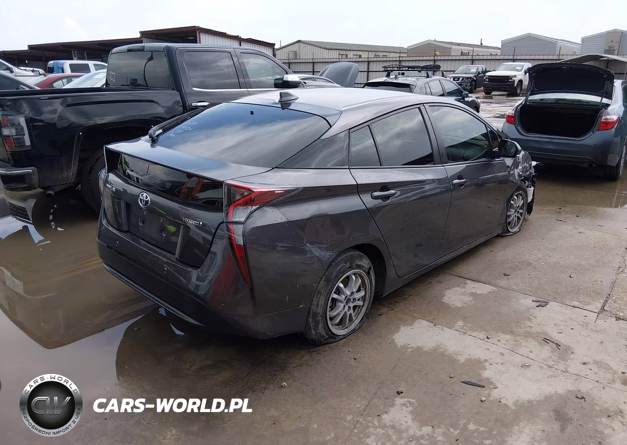 2017 Toyota Prius Four VIN:JTDKARFU2H3538245 - 4
