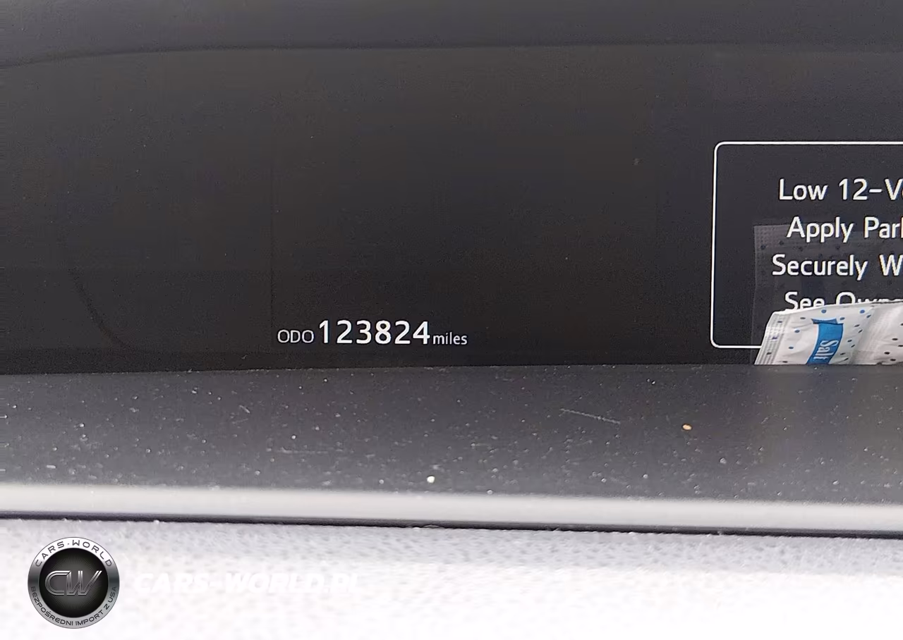 2017 Toyota Prius Four VIN:JTDKARFU2H3538245 - 7