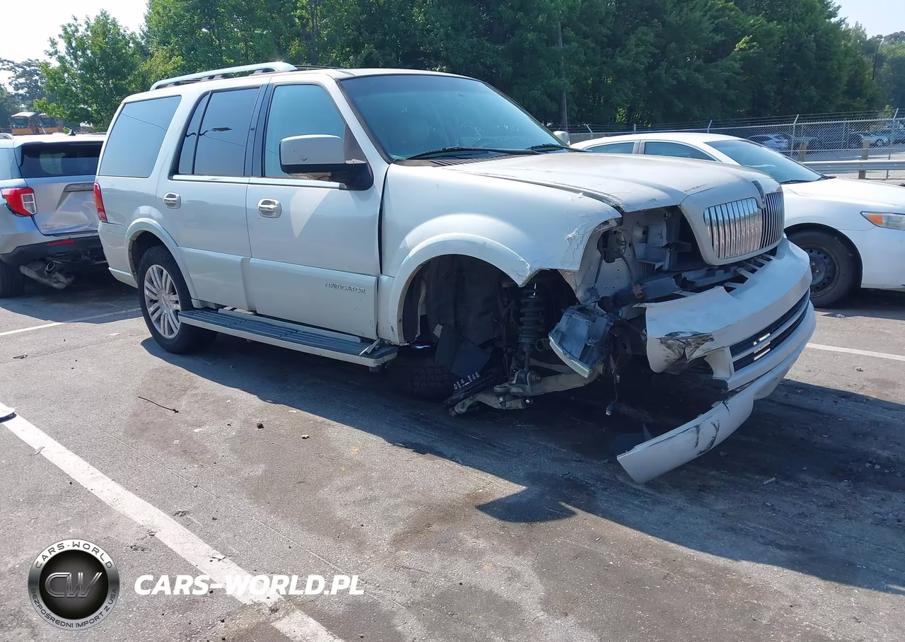 2005 Lincoln Navigator
