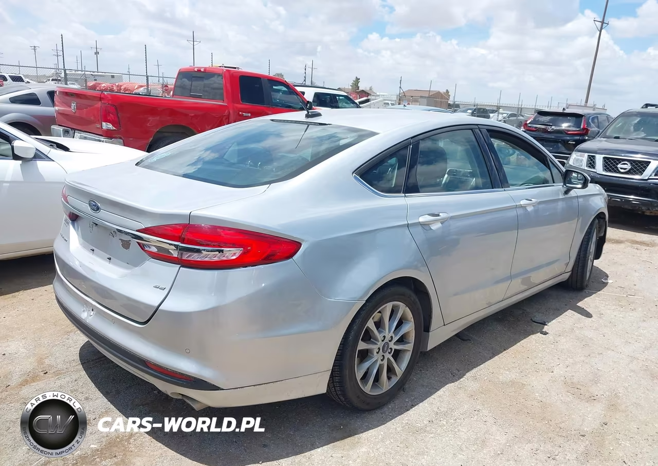 2017 Ford Fusion Se VIN:3FA6P0H76HR362620 - 4