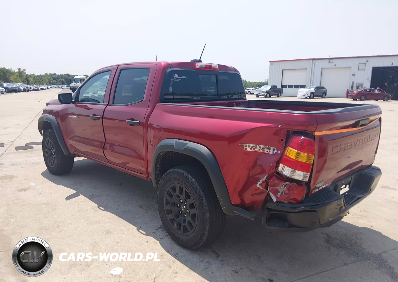2024 Chevrolet Colorado 4Wd Trail Boss VIN:1GCPTEEK7R1167198 - 3
