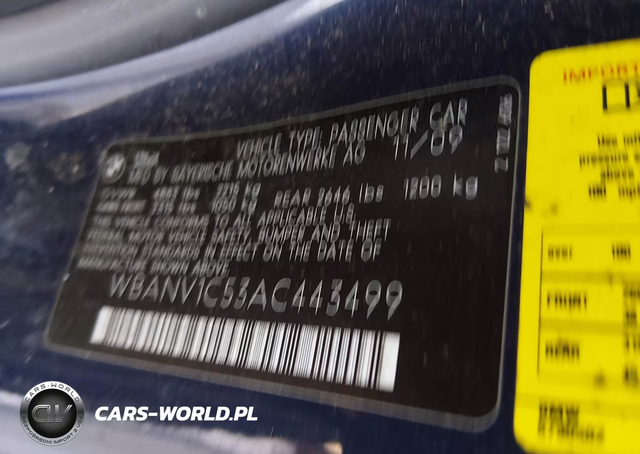 2010 BMW 528I xDrive VIN:WBANV1C53AC443499 - 9