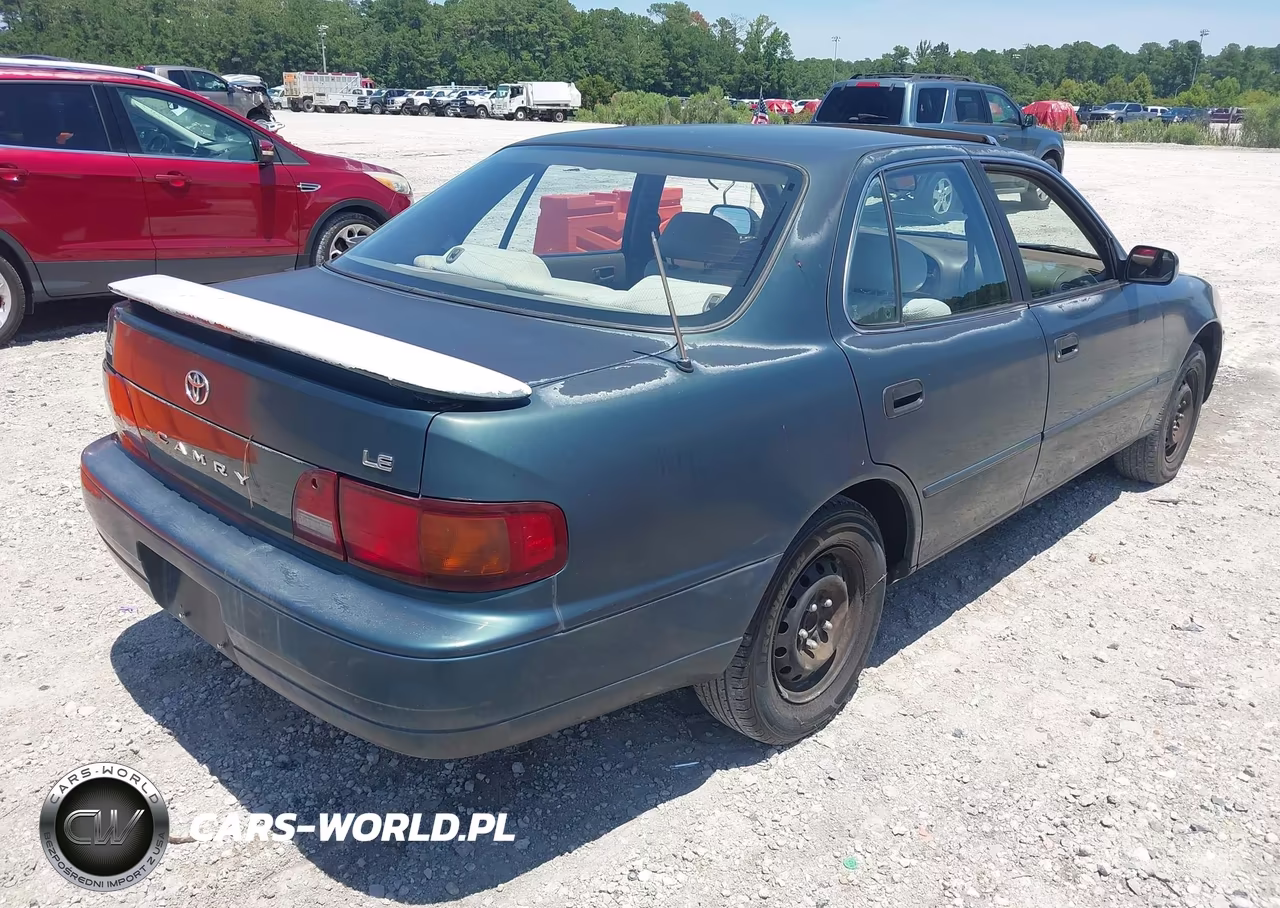 1996 Toyota Camry Dx-Le-Xle VIN:4T1BG12K2TU714665 - 4