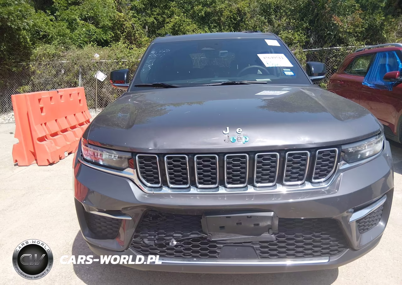 2025 Jeep Grand Cherokee 4Xe VIN:1C4RJYB63S8700989 - 12