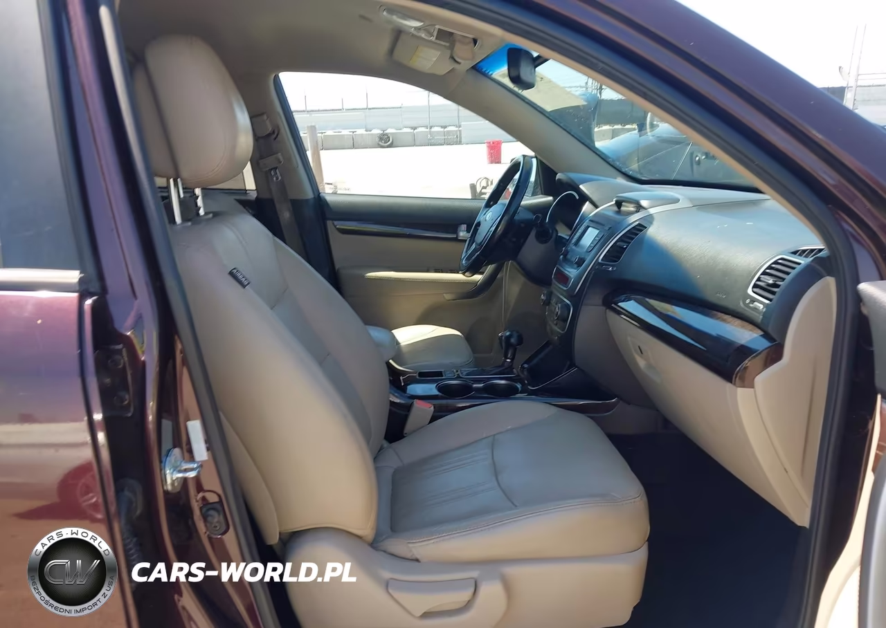 2014 Kia Sorento Lx VIN:5XYKT3A68EG536247 - 5