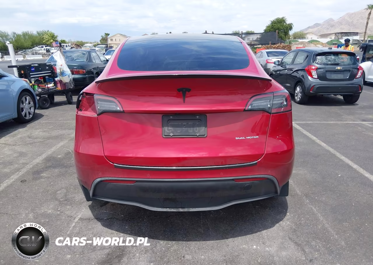 2022 Tesla Model Y Long Range Dual Motor All-Wheel Drive VIN:7SAYGAEE9NF396854 - 17