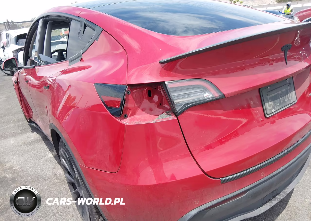 2022 Tesla Model Y Long Range Dual Motor All-Wheel Drive VIN:7SAYGAEE9NF396854 - 22