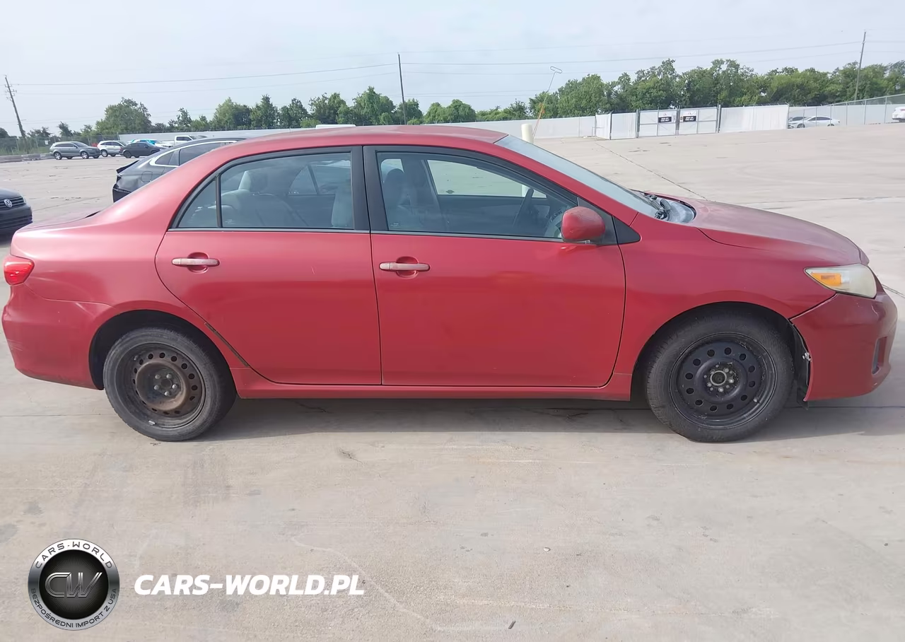 2012 Toyota Corolla Le VIN:5YFBU4EEXCP066347 - 13