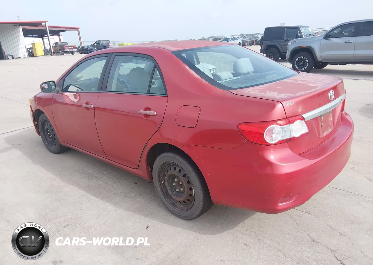 2012 Toyota Corolla Le VIN:5YFBU4EEXCP066347 - 3